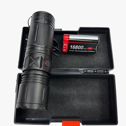 High-Power Rechargeable LED Flashlight Kit/مصباح يدوي LED